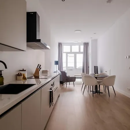Spacious 2br In Heart Of Schiedam