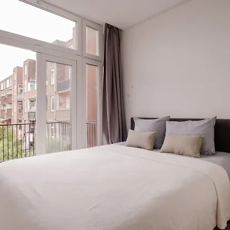 Spacious 2br In Heart Of * Schiedam
