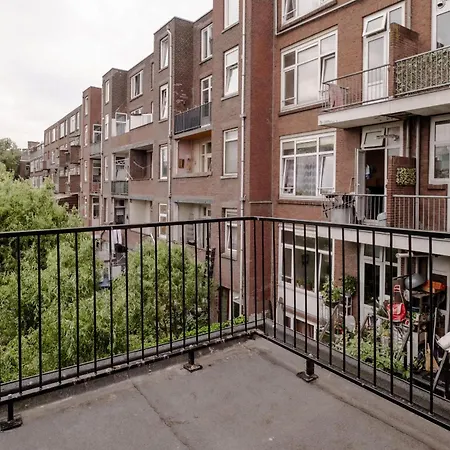 Spacious 2br In Heart Of
