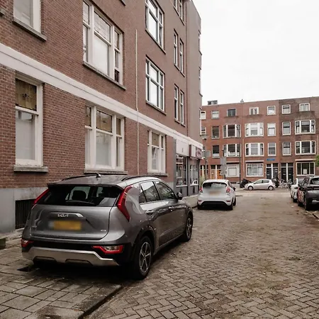 Apartment Spacious 2br In Heart Of